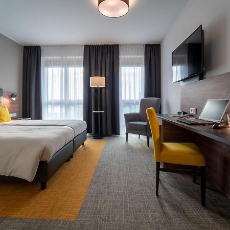 Hotel Includio Ratyzbona Zewnętrze zdjęcie