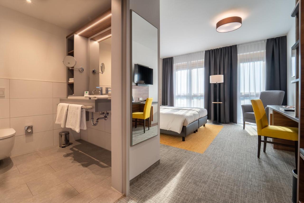 Hotel Includio Ratyzbona Zewnętrze zdjęcie